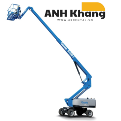 Xe nâng người Boomlift Genie S-604 với logo Anh Khang và địa chỉ website AK Rental.