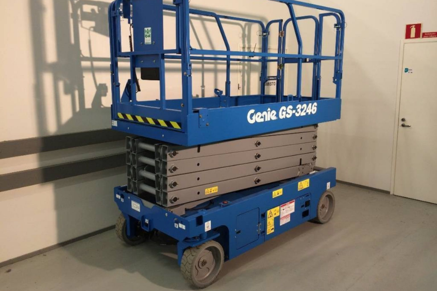 cho thuê xe nâng người bình dương