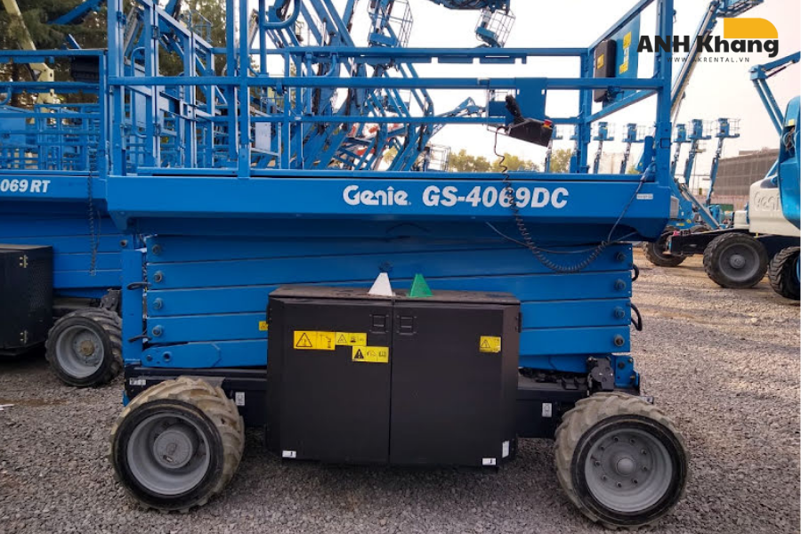 xe nâng người đã dùng qua