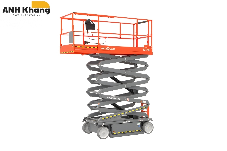 xe nang thiet ke vung chac thao tac an toan va hieu qua tren nen phang Xe nâng người Skyjack SJ 4732
