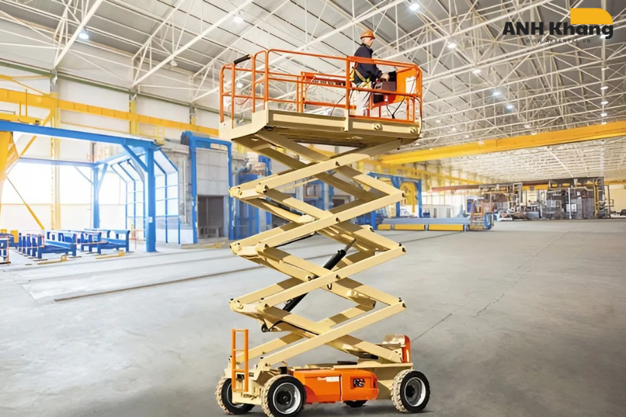 75 Xe nâng người nhỏ gọn