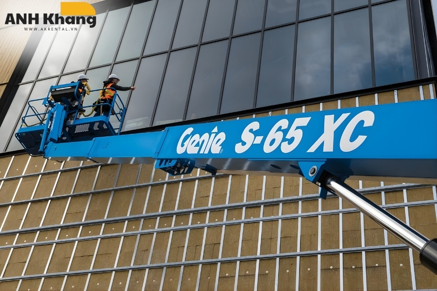 ung dung da dang trong kiem tra bao tri dat dai cong trinh Xe nâng người trong xây dựng